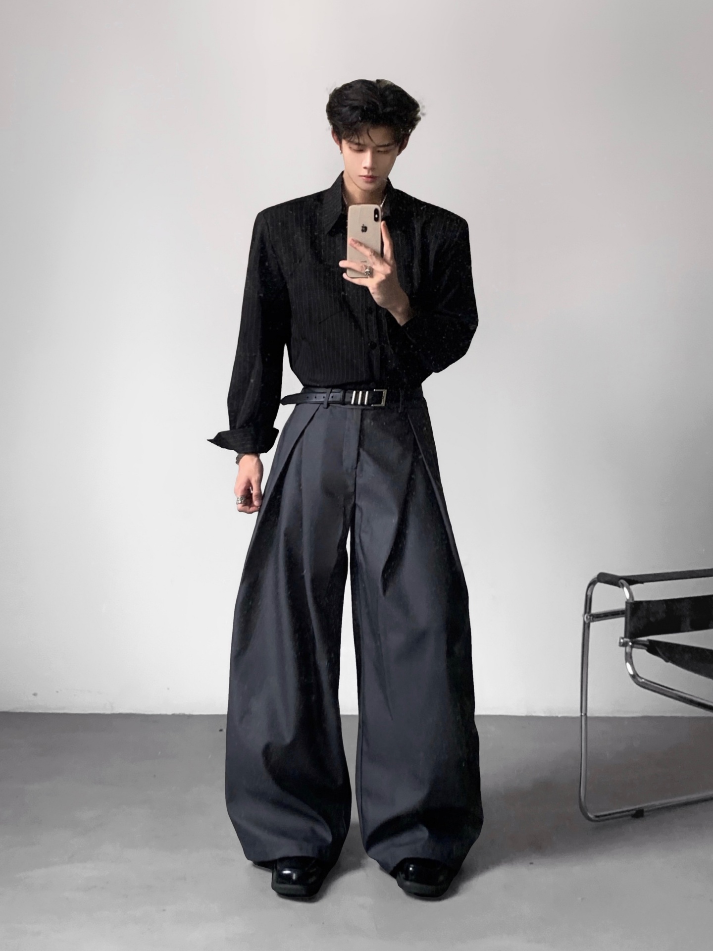 Celana Panjang Pria dan Wanita - Tailored Trouser Wide ulasan dan harga